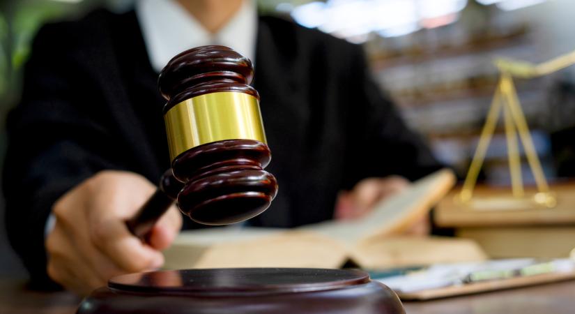 Döntött a bíróság, nyilvánosságra kell hozni a Kínától kapott gigahitel részleteit