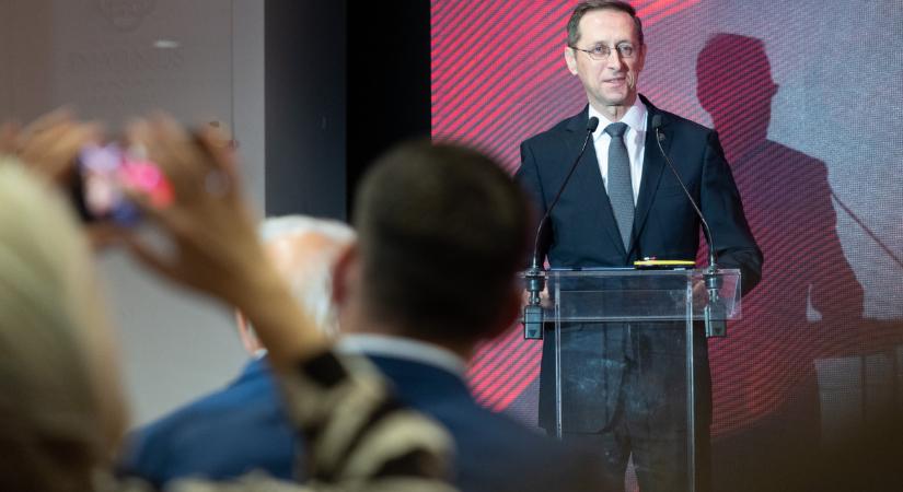 Varga Mihály Európa gazdaságát kritizálta Debrecenben