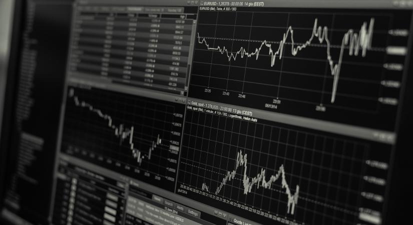 Akár tartósan is viszonylag erős maradhat a forint