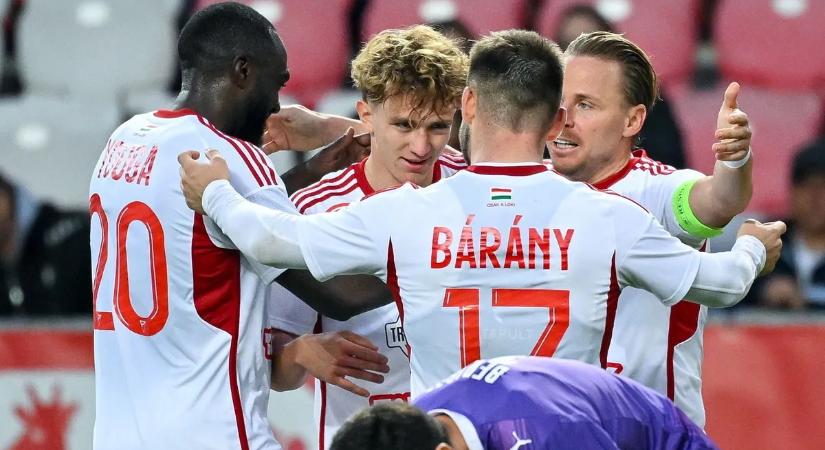 Nagy bejelentésre készülnek Dzsudzsákék, magángép landolt Debrecenben