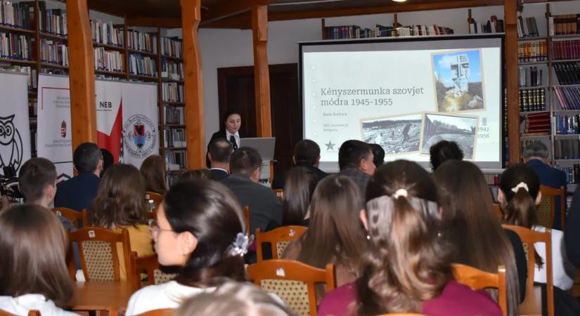 Egyéni sorsok, kollektív traumák – kiállítás a málenkij robot áldozatairól