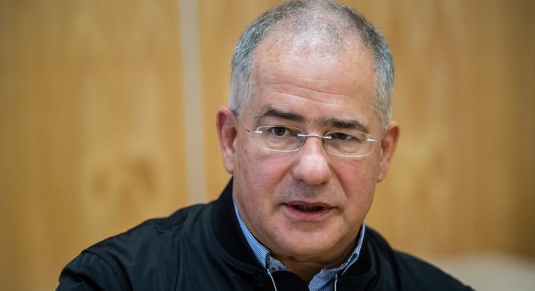 A rendszerváltás óta most először nem indul Kósa Lajos egyéni jelöltként Debrecenben