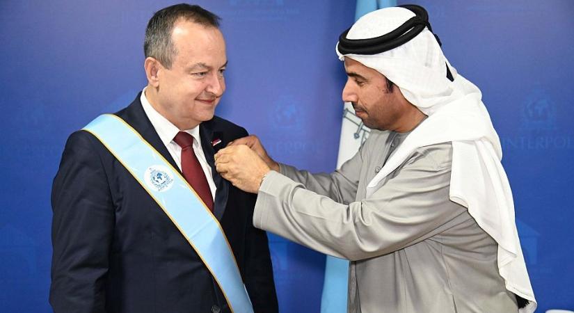 Az Interpol kitüntette Dačićot