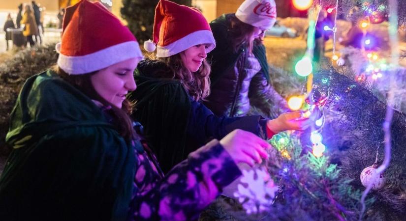 Advent Héregen - változatos programok a közsgében