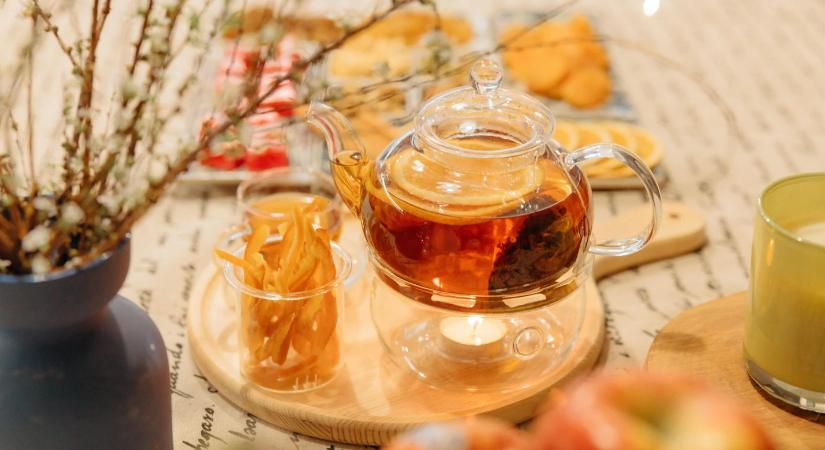 Adventi almás puncs 15 perc alatt: illatos, alkoholmentes téli csoda