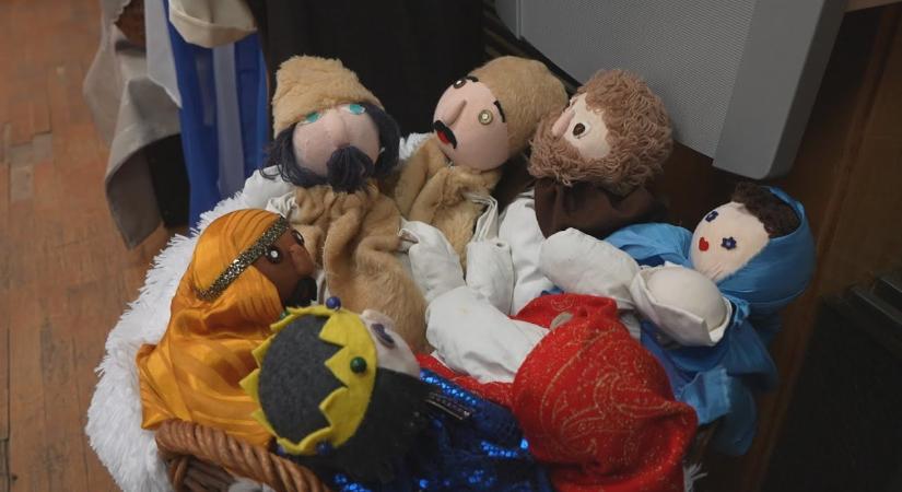 Helyi alkotók kézműves munkái segítik az ünnepre hangolódást