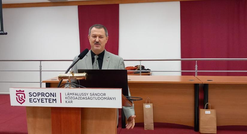 A Soproni Nyugdíjasegyetemen a neurológiai betegségekről tartottak előadást