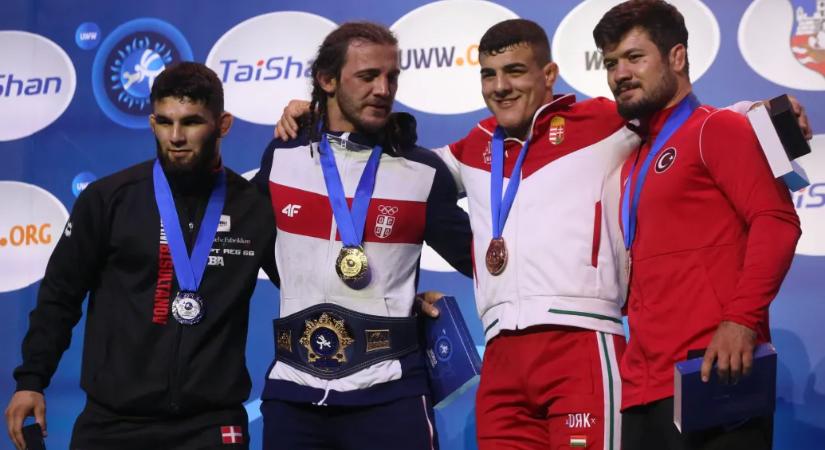 Doppingolt Losonczi Dávid legyőzője, a vb-bronz helyett ezüstöt kaphat a magyar birkózó