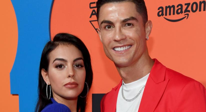 Cristiano Ronaldo menyasszonya felvette élete legszebb ruháját