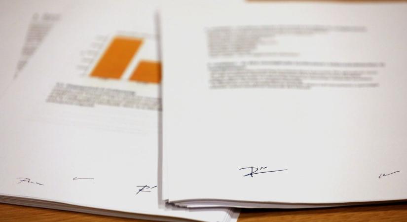 Ők állhatnak a baloldali megszorítócsomag hátterében