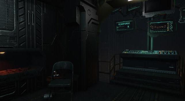 Alienekre vadászhatunk ebben a játékban, de most egy íróasztal mögül