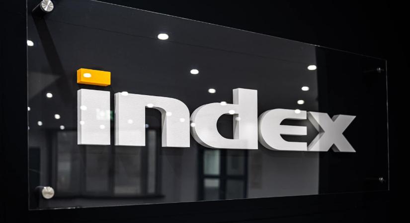 Vagy a fos megy ki az oldalra, vagy mi az ajtón, magyarázta a Totalcar főszerkesztője, hogy miért szemlézték az Index tiszás cikkét