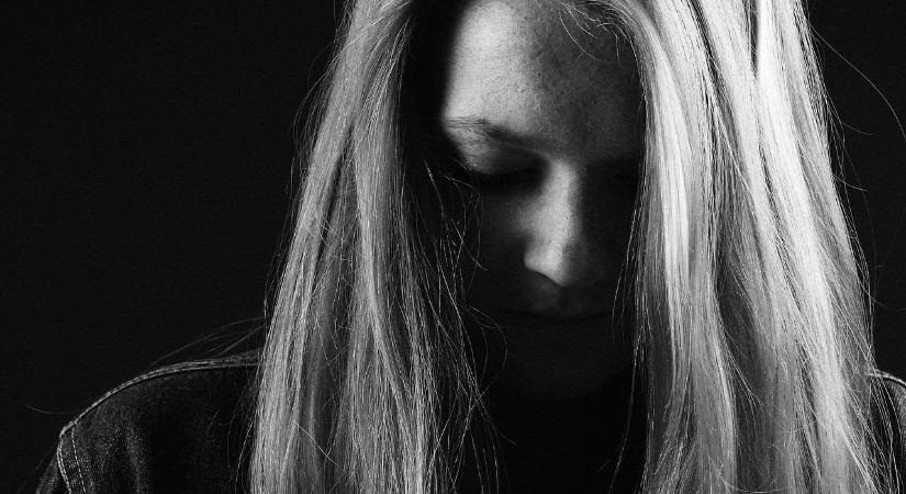 Búcsú - A nők elleni erőszak megszüntetésének a világnapjára