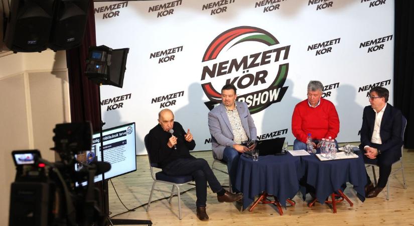 „Ezek az emberek ágyútöltelékek..." Marco Rossi és a Tisza Párt jelöltjei és is szóba kerültek a Nemzeti Kör Roadshow-ján