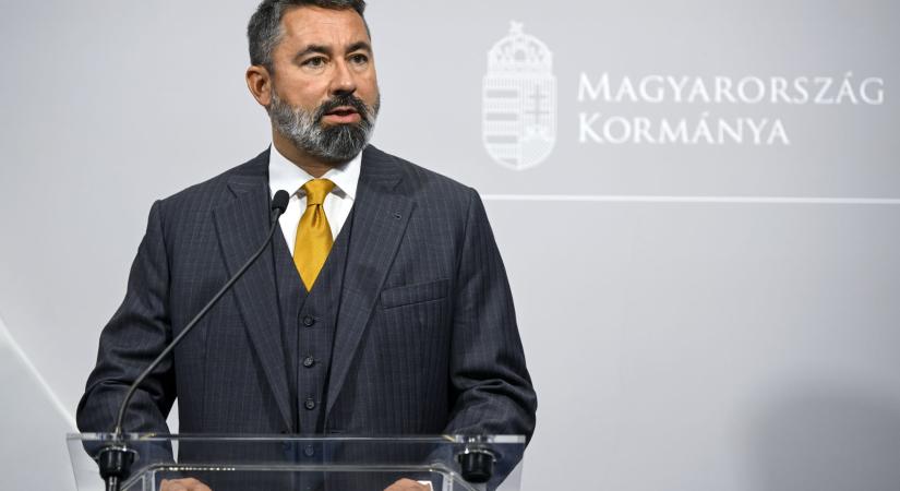 Hidvéghi Balázs: a Tisza Párt egy példátlanul brutális megszorító csomagot tett le az asztalra