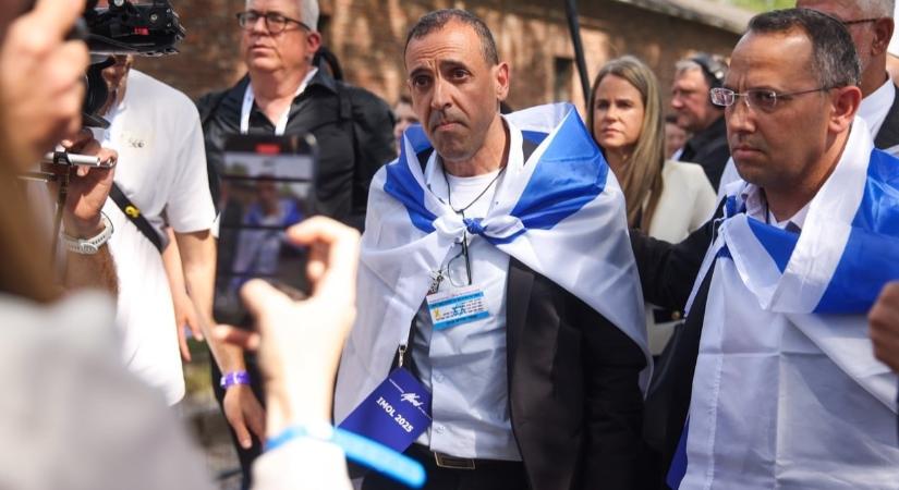 Israeli Hostage Learned of Family’s Murder Upon Release After 491 Days in Hamas Captivity