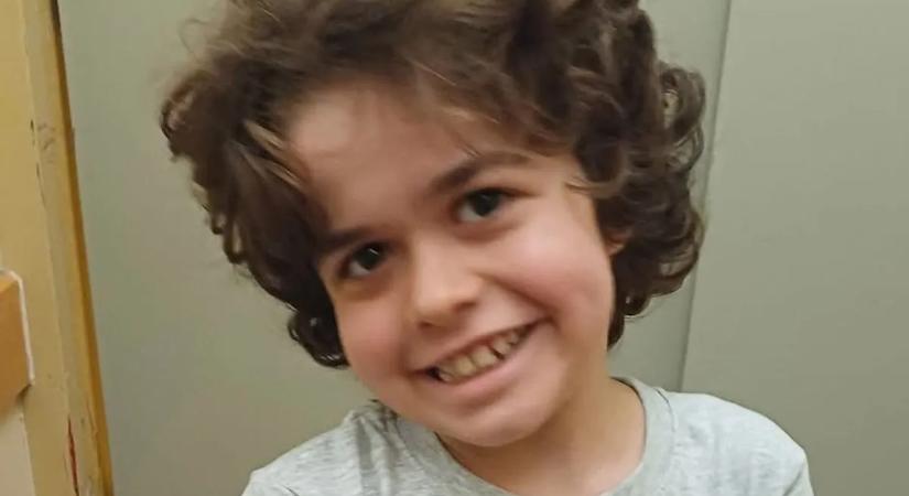 "Ez nem csak támogatás – remény, hogy tovább tudunk menni" – különleges terápia segíti a súlyos beteg Mirkó gyógyulását