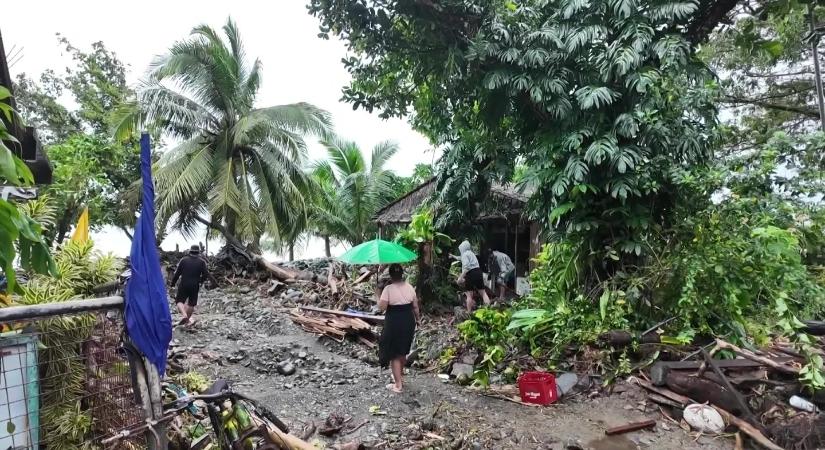Derékig érő víz és tomboló szél – így élnek magyarok a viharzónákban