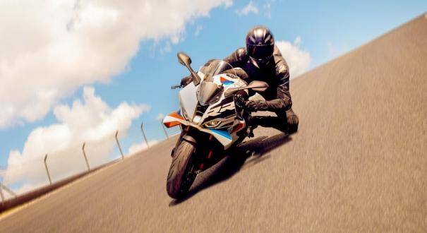 ContiSportAttack 5: pályázás gumicsere és abroncsmelegítő nélkül