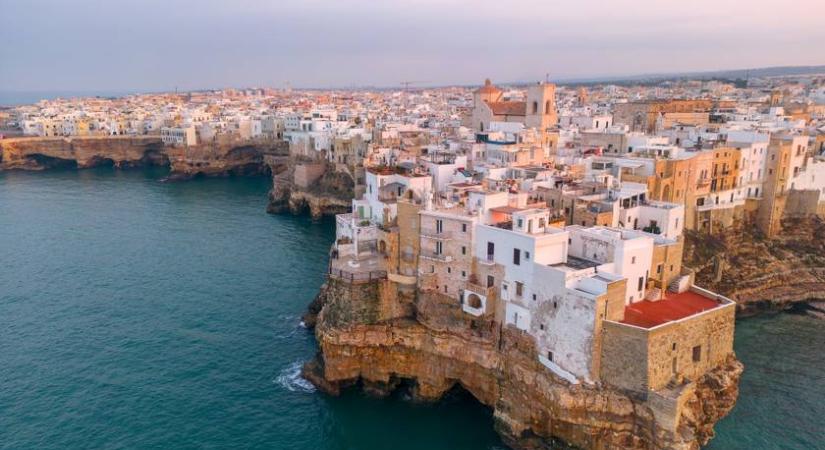 Télen is érdemes ellátogatni ebbe az olasz városkába - Igazi ékszerdoboz az Adria partján