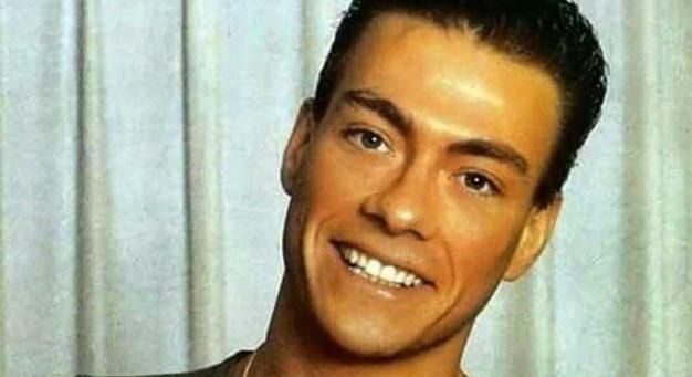 Meg sem ismernénk az utcán, ha szembejönne: így néz ki Jean-Claude Van Damme 2025-ben, 65 évesen