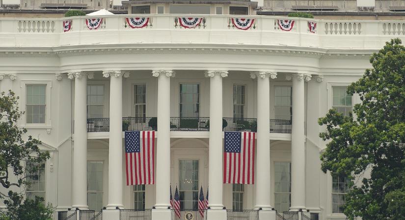 Lövöldözés tört ki a Fehér Háznál, többen válságos állapotban kerültek kórházba