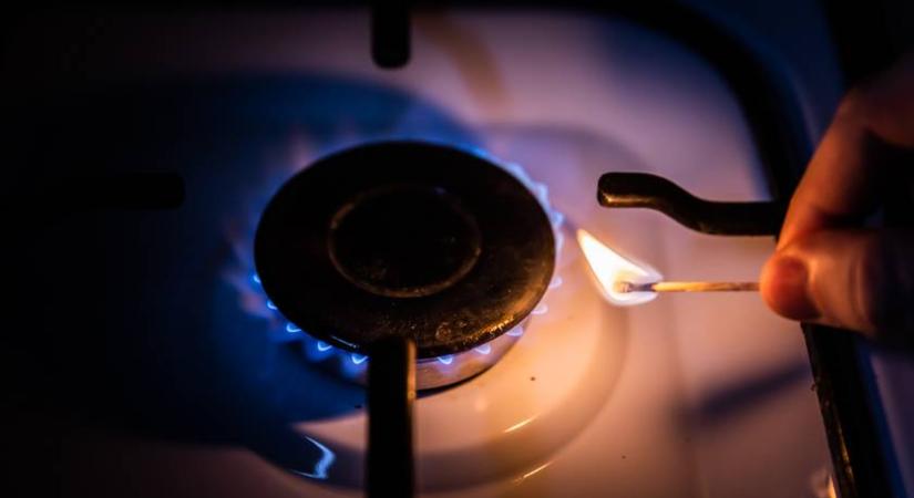 Hatalmas ünnepi könnyítést jelentett be a közműszolgáltató az áram és a gáz terén