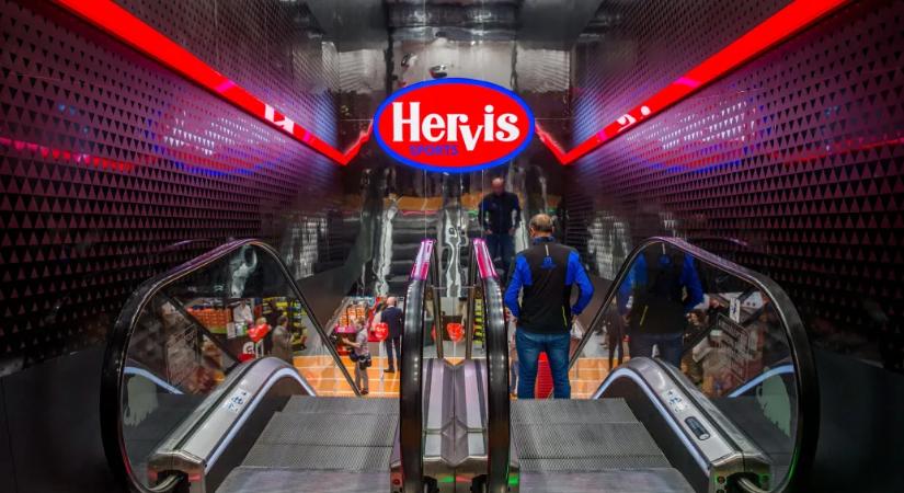 Többet árthatott a Hervisnek a Decathlon tarolása, mint a magyarok divatmániája
