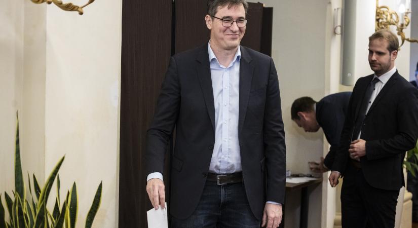 Budapesten Karácsony a legnépszerűbb, a fővárosiak többsége a Tiszára szavazna