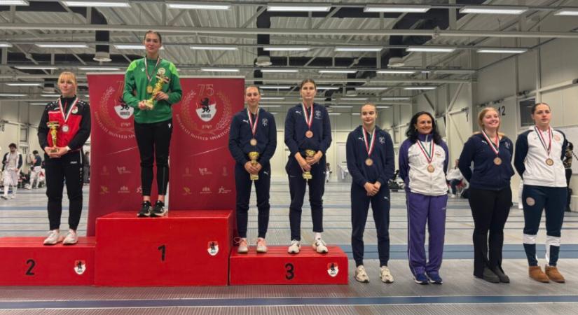 Vásárhelyi lányok vívták a döntőt