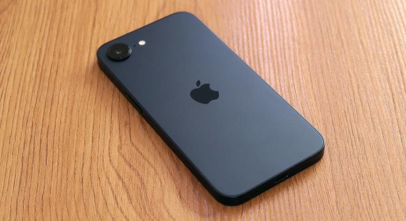 Az iPhone 17 kamerás újításával jön az iPhone 17e is