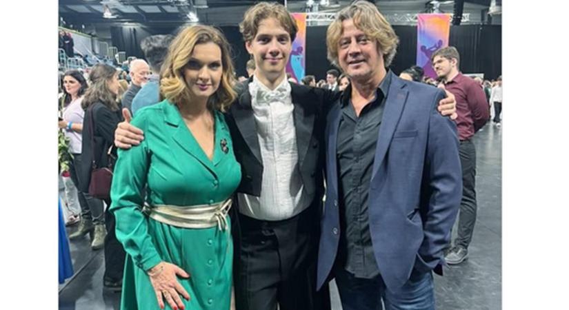 Janza Kata fia szőke herceg volt a szalagavatón