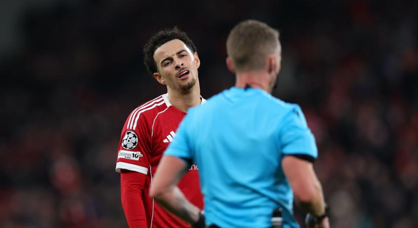 Nyakig a sz*rban vagyunk – a Liverpool középpályása kifakadt