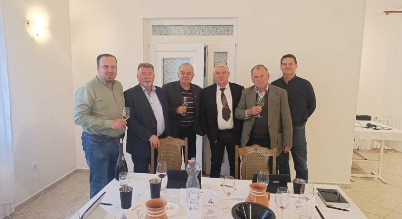 Jól szerepeltek borászaink a Csávossy György Kárpát-medencei Borversenyen - Megmérettetés és szakmai fórum