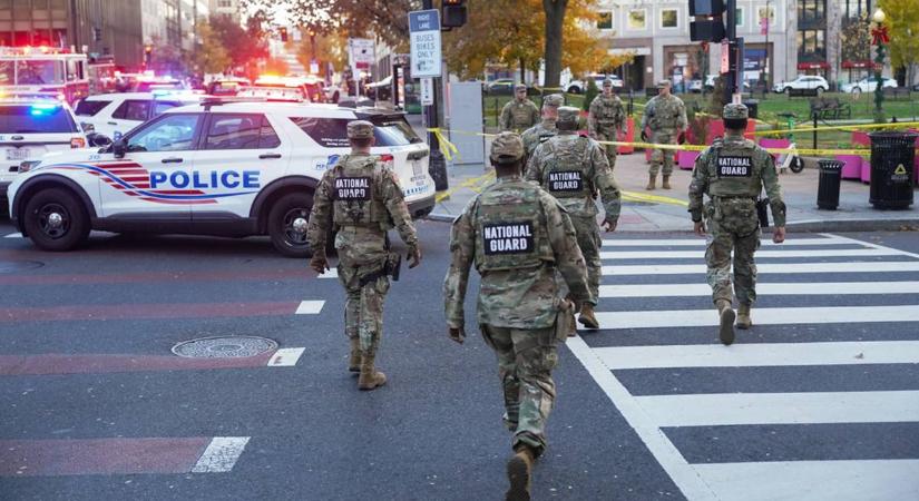 Fegyveres támadás érte a Nemzeti Gárda két egyenruhás tagját Washington belvárosában, a Fehér Ház közelében