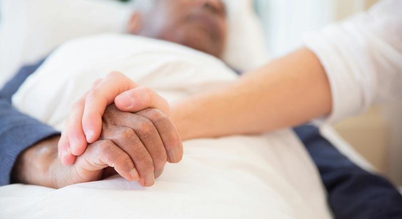 A kórházban adósították el a nyugdíjasokat