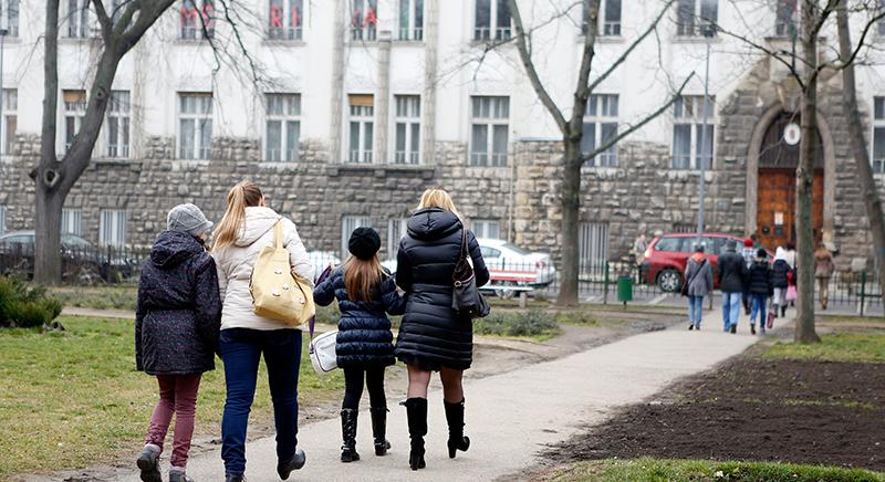 Hétfőig lehet jelentkezni a középfokú felvételi központi írásbeli vizsgáira