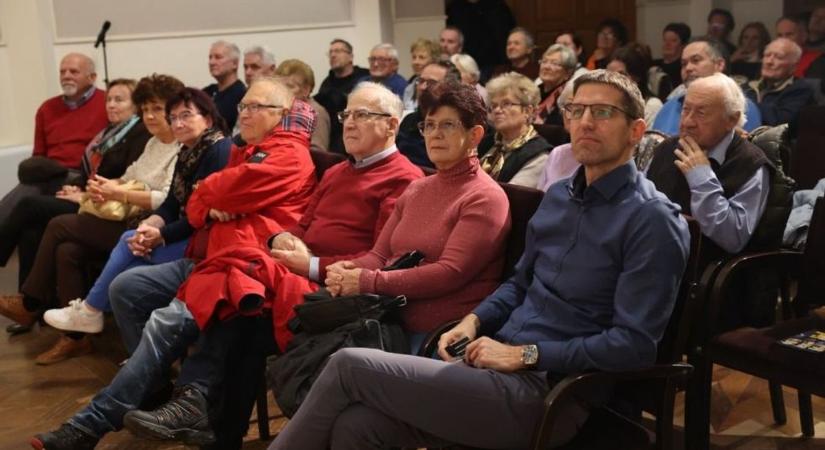 Brutális megszorításokról szivárogtak ki részletek – Fonyódon is erről beszéltek