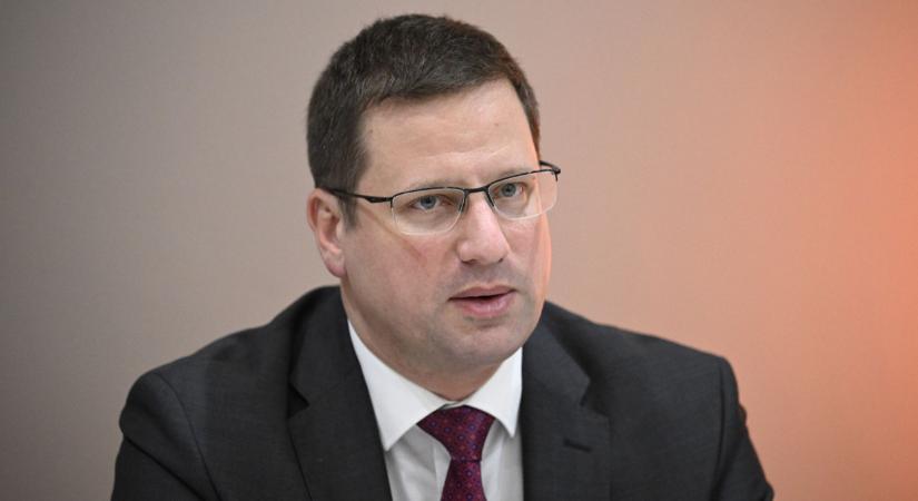 Fontos bejelentés jött a 14. havi nyugdíjról: elárulta Gulyás Gergely, mire számítsanak az idősek