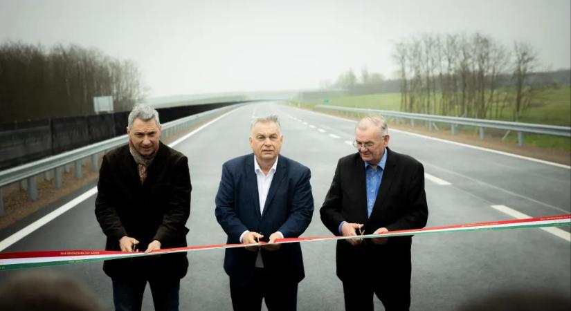 Meggondolta magát a kormány, mégsem szűnik meg a Nemzeti Útdíjfizetési Szolgáltató