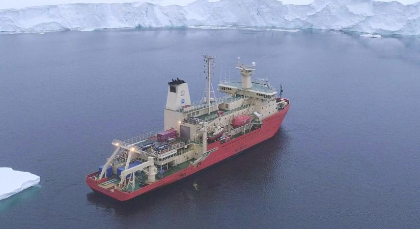 Különös, ismeretlen struktúrákat talált a merülő drón az Antarktisz jege alatt – majd örökre eltűnt