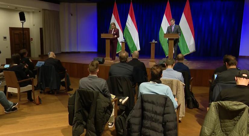 Kormányinfó: 3,6 százalékkal nőnek a nyugdíjak