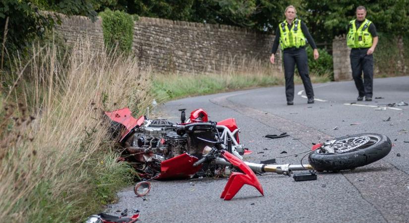 Halálos közlekedési baleset - két fiatal is meghalt a figyelmetlen sofőr miatt