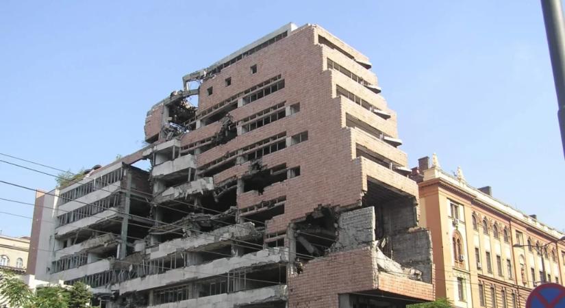 Nem hajlandók levenni a védett épületek listájáról a Vezérkar komplexumát a konzervátorok