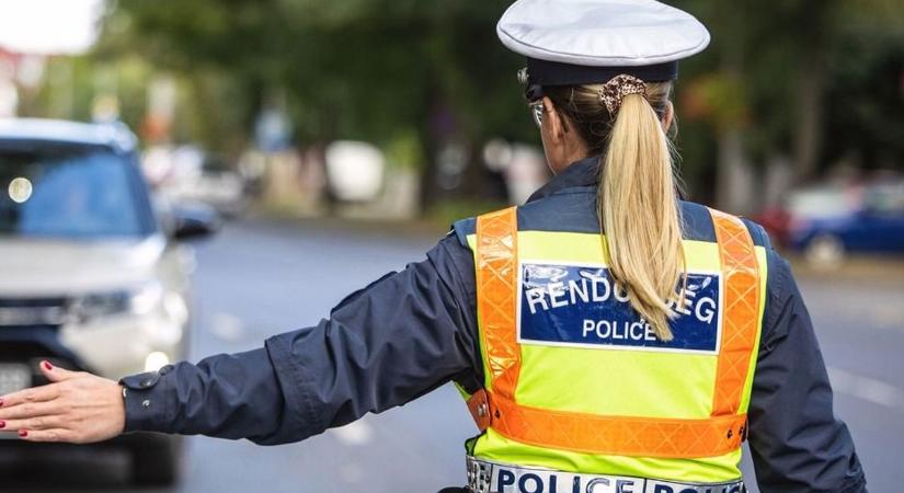 Nem úsztuk meg ma sem: újabb pécsi karambol