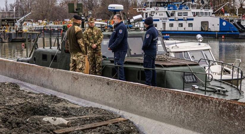 Pusztító fegyver bukkant fel Budapesten – riasztották a Honvédséget (FOTÓK)