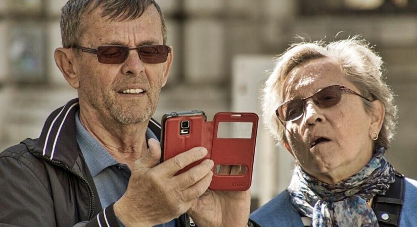 Felrobban a piac: rekordvagyont halmoznak a nyugdíjpénztárak, és tömegek lépnek be az egészségkasszákba