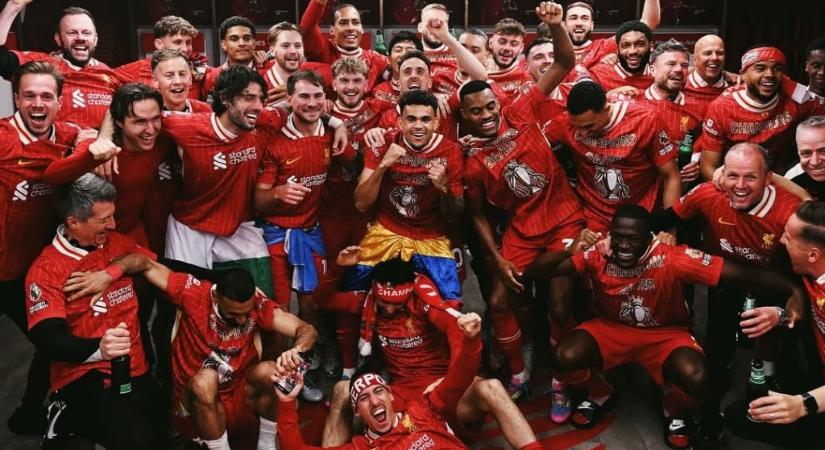 Óriási gödörben a Liverpool: egyre nagyobb a nyomás Arne Sloton, de ő nem aggódik az állása miatt