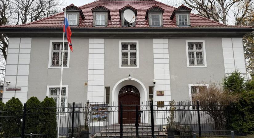 Dúl a „konzulátus-háború“ Lengyelország és Oroszország között