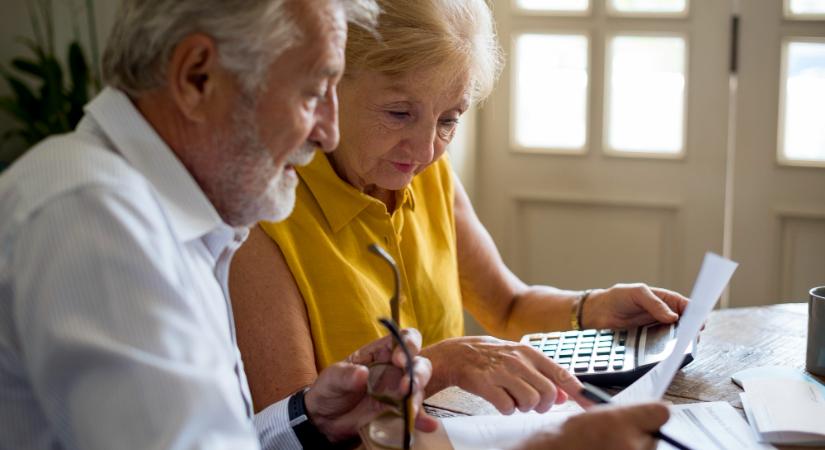 Döntött a kormány: jövőre 3,6%-kal nőnek a nyugdíjak